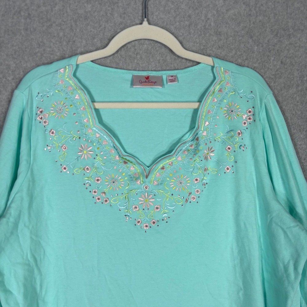 Quacker Factory Embroidered Rhinestone‎ Top 1X Aqua Teal Scalloped Embellished